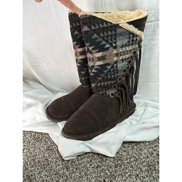 Bearpaw Kathy Boots Slip On Brown Suede Fringe Aztec Sz 7 wool boho winter - Picture 1 of 8